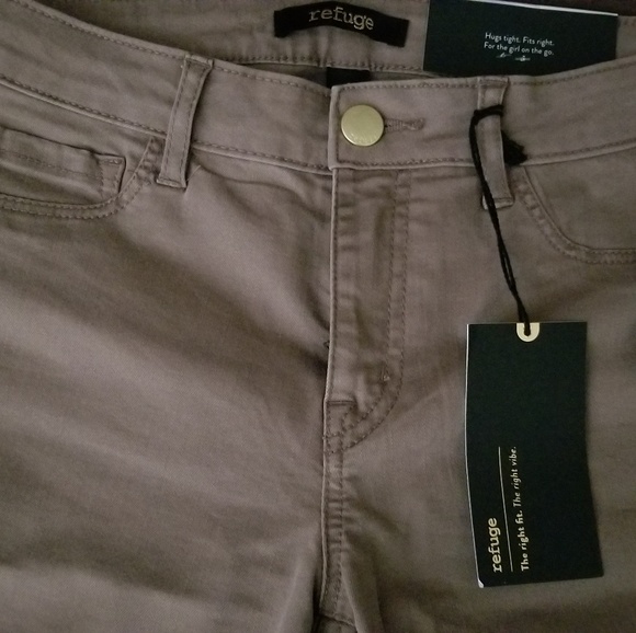 Jeans - Picture 2 of 4